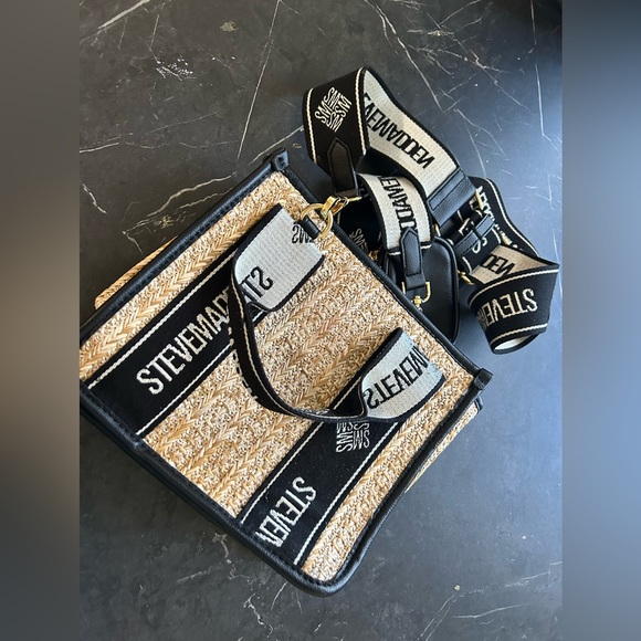 Beautiful Steve Madden Purse barely used! Super fun for summer and fall - Picture 2 of 5